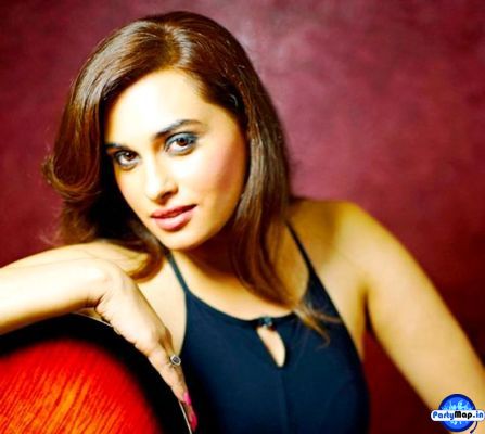 Official profile picture of Shraddha Pandit
