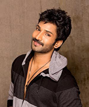 Official profile picture of Aadhi