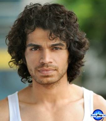 Official profile picture of Aadil Chahal