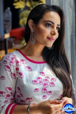 Official profile picture of Aanchal Munjal