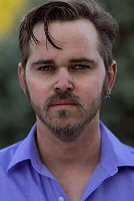 Official profile picture of Aaron Angus