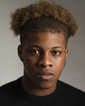 Official profile picture of Aaron Edo