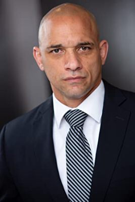 Official profile picture of Aaron Pina