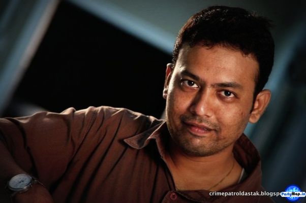 Photo of Abhishek Khandekar at an appearance