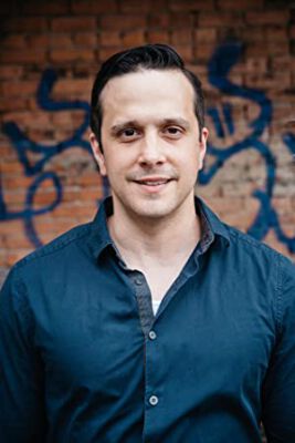 Official profile picture of Adam Holley