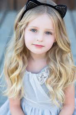 Official profile picture of Addison Aguilera