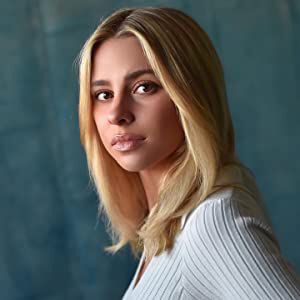 Official profile picture of Addison Bowman