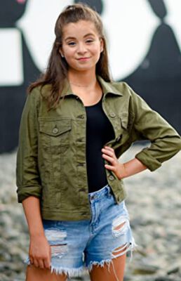 Official profile picture of Addison Oken