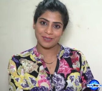 Photo of Aditi Sarangdhar at a show