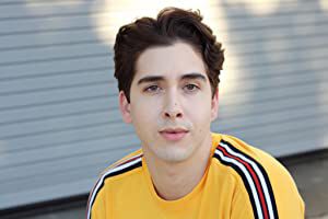 Official profile picture of Adrian Quinta