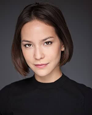 Official profile picture of Adriana Randall