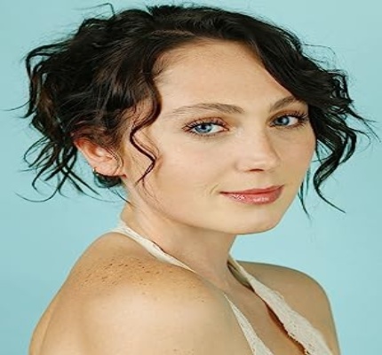 Official profile picture of Alana Schoen