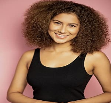 Official profile picture of Aleksandra Cross