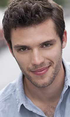 Official profile picture of Alex Curtis