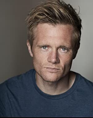 Official profile picture of Alexander Thompson