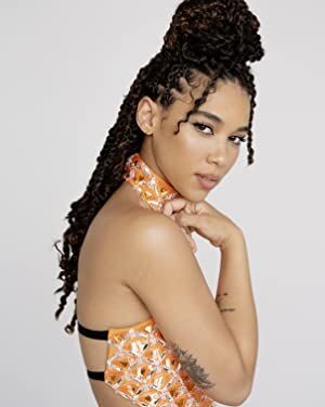 Official profile picture of Alexandra Shipp