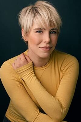 Official profile picture of Alexandra Turshen