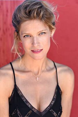 Official profile picture of Alexia Barlier