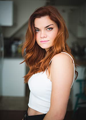 Official profile picture of Ali Johnson