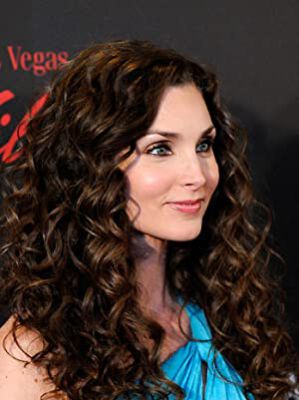 Official profile picture of Alicia Minshew