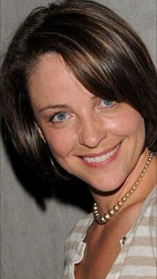 Official profile picture of Alison Elliott