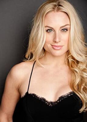 Official profile picture of Allie Meixner