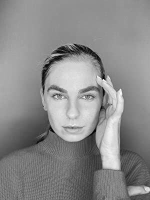 Official profile picture of Alora Kinley