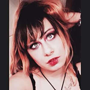 Official profile picture of Amanda Flowers