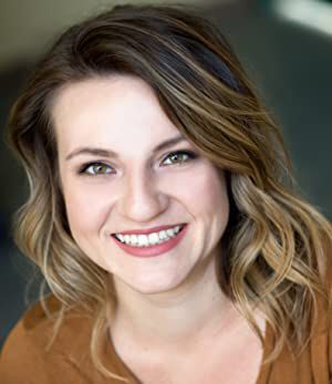 Official profile picture of Amanda Trompak