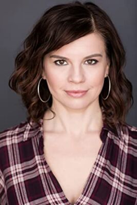 Official profile picture of Amie Farrell