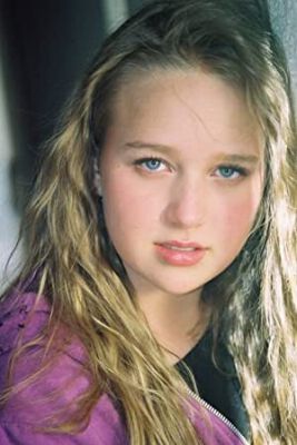 Official profile picture of Amy Bruckner