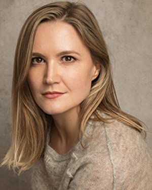 Official profile picture of Amy Burke