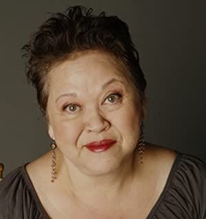 Official profile picture of Amy Hill