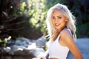 Official profile picture of Amy Pham