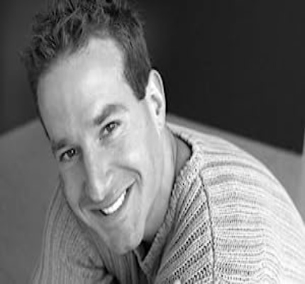 Official profile picture of Andrew Roth