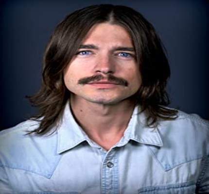 Official profile picture of Andrew Yackel
