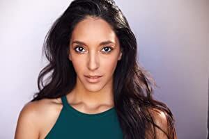 Official profile picture of Angelica Amor