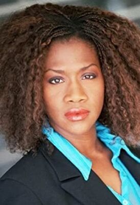 Official profile picture of Angelique Perrin