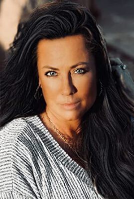 Official profile picture of Angie Pack