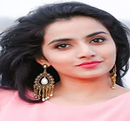 Official profile picture of Ann Sheetal