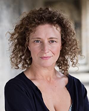 Official profile picture of Anna Francolini