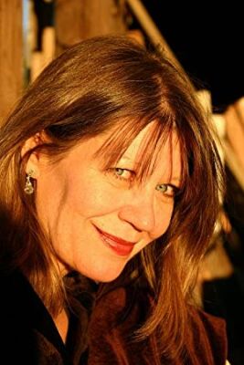 Official profile picture of Annalee Jefferies