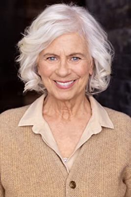 Official profile picture of Anne Cooper