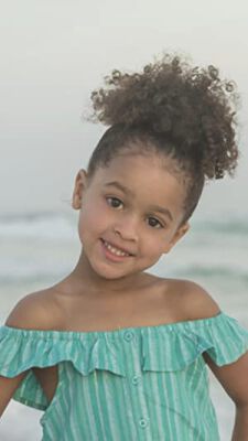 Official profile picture of Arianna Brock