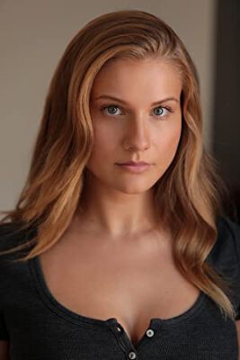 Official profile picture of Ariel Myren