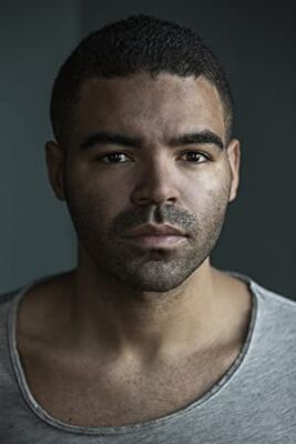 Official profile picture of Ash Hunter