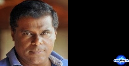 Photo of Ashish Vidhyarthi at a show