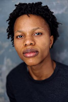 Official profile picture of Ayomide Adeloye
