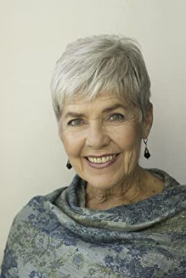 Official profile picture of Bette Smith