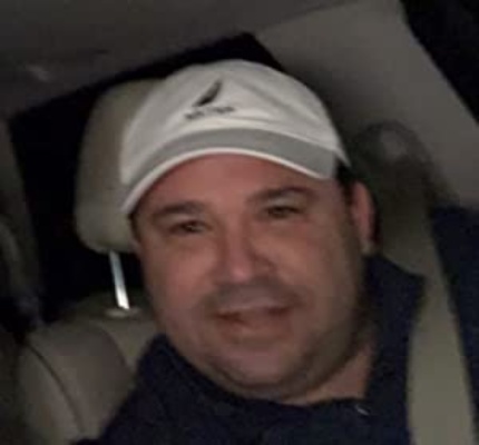 Official profile picture of Billy Henrickle